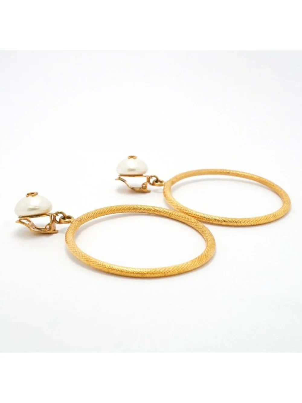 Chanel Earrings Vintage CC Logo Round